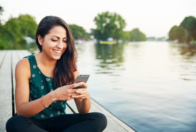 mujer movil