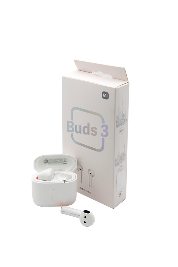 BUDS 3